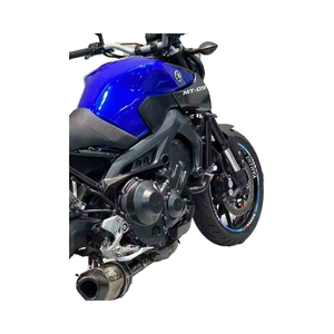 Motocicleta Usada Yamaha <span class=keywords><strong>MT</strong></span>-<span class=keywords><strong>09</strong></span> <span class=keywords><strong>2015</strong></span> de Tres Cilindros con Alto Torque - Product Image 3