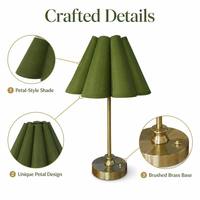 Lámpara de Mesa con Pantalla de Volantes Blancos Recargable por USB, con Atenuador Táctil, 3 Temperaturas de Color, Base Dorada, para Decoración de Centros de Mesa en Bodas y Banquetes