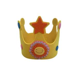 Coronas de Fieltro Reutilizables Ecológicas al por Mayor para Cumpleaños, Ajustables, con Números del 0 al 9, para Fotos de Bebés, con Logotipo Personalizado, Artículos para Fiestas - Product Image 1