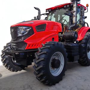 รถแทรกเตอร์ Huabo 210 แรงม้า เครื่องยนต์ Yuchai เกียร์อัตโนมัติ ขับเคลื่อน 4 ล้อ ได้รับการรับรองมาตรฐาน CE พร้อมห้องโดยสาร  ระบบขับเคลื่อนแบบเกียร์อเนกประสงค์สำหรับการเกษตร - Product Image 5