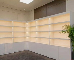 <span class=keywords><strong>Vitrine</strong></span> de Salon de Beauté Moderne avec Écran <span class=keywords><strong>LED</strong></span>, <span class=keywords><strong>Vitrine</strong></span> en <span class=keywords><strong>Verre</strong></span> Personnalisée pour la Vente au Détail avec Rangement - Product Image 1