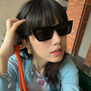 Lunettes de soleil style coréen, monture noire en PC, protection UV400, design œil de chat avec nœud, mode féminine, tendance Y2K, type 3 - Product Image 1