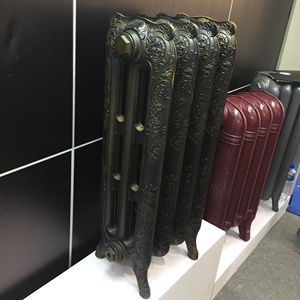 Radiador <span class=keywords><strong>de</strong></span> <span class=keywords><strong>hierro</strong></span> <span class=keywords><strong>fundido</strong></span> antiguo <span class=keywords><strong>de</strong></span> una sola sección, antracita, ahorro <span class=keywords><strong>de</strong></span> energía, calefacción <span class=keywords><strong>de</strong></span> agua independiente, solución <span class=keywords><strong>de</strong></span> diseño gráfico disponible - Product Image 3