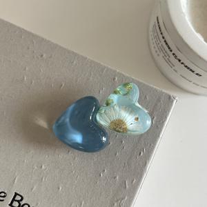 Yjl पारदर्शी जेली रंग दिल के आकार के फूल रोमांटिक प्लास्टिक बाल क्लिप स्वीटी मिनी लड़कियों पुनर्सिन बैंग्स क्लिप - Product Image 5