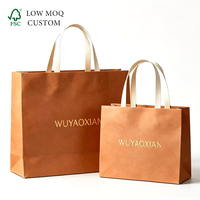 Sacs cadeaux en papier kraft brun avec poignées en ruban, sacs fourre-tout estampés à chaud pour vêtements, bijoux, montres, boutique