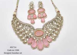 Collier élégant en Kundan, design 01714, bijoux ethniques traditionnels pour mariage, fête et tenue de mariée - Product Image 3