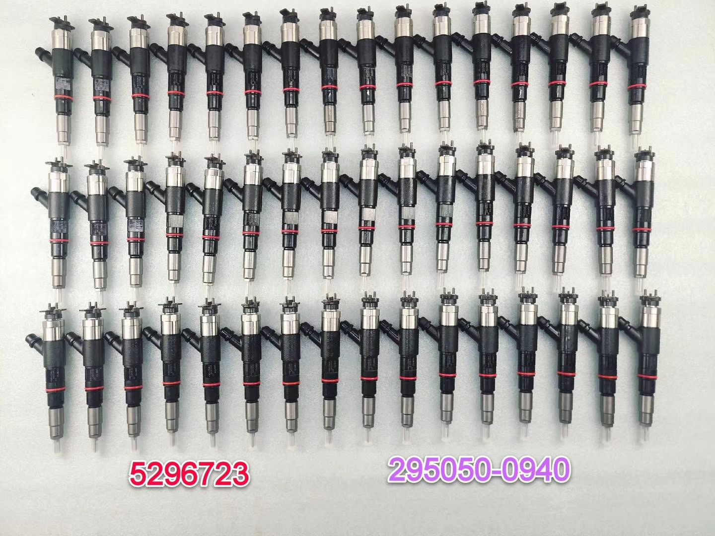diesel fuel common rail injector  295900-0210  23670-30450 for Hilux 2KD for toyota