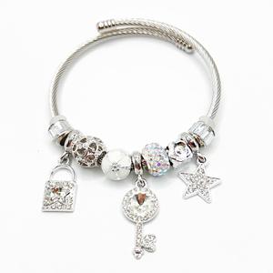 Clé en argent entièrement ornée <span class=keywords><strong>de</strong></span> strass, collier perlé avec motifs note <span class=keywords><strong>de</strong></span> <span class=keywords><strong>musique</strong></span>, étoile, cœur, bijoux <span class=keywords><strong>de</strong></span> couple <span class=keywords><strong>de</strong></span> niche en gros - Product Image 4