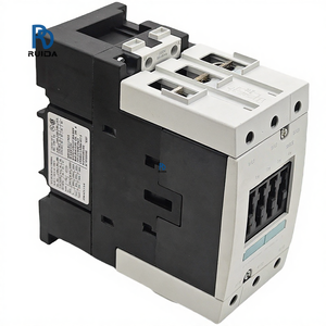 Contacteur AC triphasé 3RT1044-1AL20 en stock, interrupteur haute puissance 50/60Hz, montage sur rail DIN pour le contrôle des charges industrielles - Product Image 3