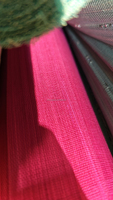 Tissu en fibre Buntal teint en matériau de chapellerie de haute qualité de 90 cm pour des conceptions de chapeaux créatives