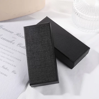 Boîte à bijoux en carton rigide avec couvercle et base, insert en velours, pour bagues et colliers, personnalisable avec logo, emballage cadeau pour montres, livraison directe d'usine