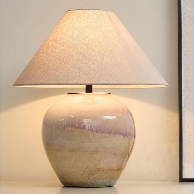 Wholesale Price Simple Ceramic Desk Light Home Decor Nightstand Lighting for Living Room Bedroom Hotel Table Lamp