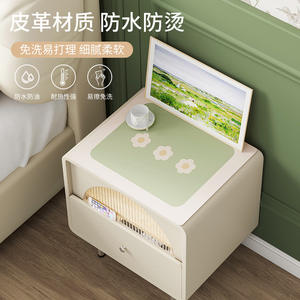 Tapis de table de chevet en cuir de qualité supérieure, rectangulaire, imprimé dessin animé, imperméable, résistant à l'huile et à la chaleur, couvre-bureau - Product Image 2