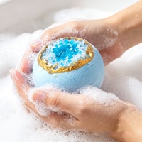 Bombes de bain géodes cristallines de luxe bio OEM, parfum/couleur personnalisés, sans alcool, véganes, avec feuille d'or, logo personnalisé, marque privée