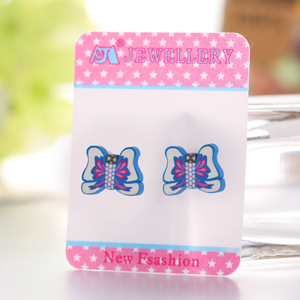 <span class=keywords><strong>Orecchini</strong></span> Ipoallergenici Senza Piercing a Forma di Fiore <span class=keywords><strong>per</strong></span> Donne, Graziosi <span class=keywords><strong>Orecchini</strong></span> Magnetici Multipli a Forma di Animali, Farfalle e Ciambelle <span class=keywords><strong>per</strong></span> Bambine - Product Image 4