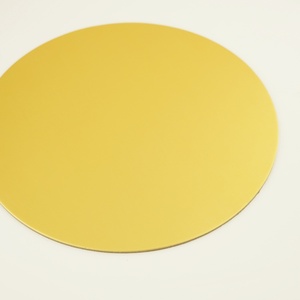 แผ่นรองเค้กทรงกลมสีทองและสีเงิน ทำจากกระดาษแข็ง สำหรับเนื้อสัตว์ ปลา แซลมอนรมควัน พร้อมลายนูนและการเคลือบด้าน - Product Image 3