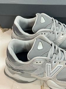 Zapatos Deportivos para Hombre de Diseño Moderno 9060 de Alta Calidad, con Suela Gruesa, Transpirables y Cómodos para Caminar al Aire Libre - Product Image 2