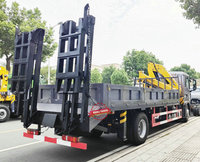 Camion grue SINOTRUK HOWO avec rampe de chargement hydraulique pliable SQ6.3ZK2Q, grue mobile 6,3T à vendre