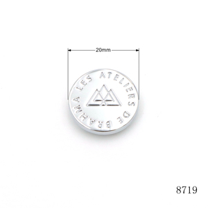 <span class=keywords><strong>Remache</strong></span> de doble capa de aleación de níquel y zinc con logotipo metálico grabado personalizado <span class=keywords><strong>para</strong></span> accesorios de ferretería de correas de cuero y bolsos - Product Image 1