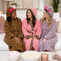 Peignoir de luxe pour femme avec bonnet en peluche, ensemble long, col en V, manches longues, robe de mariée, peignoir de spa de luxe
