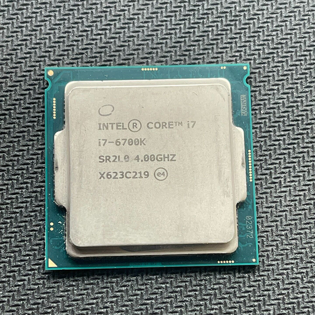 Used  I7-6700K 4.0 GHz Quad-Core 8-Thread 91W CPU (LGA 1151)