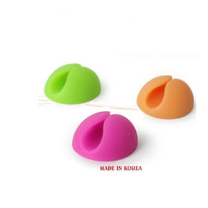 Organizador de cables, organizador de cables de datos para escritorio, soporte de cables autoadhesivo, herramienta de gestión de cables al por mayor. - Product Image 3