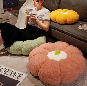 Halloween Plush Toys Pumpkin Lifelike Stuffed Toy Soft Plush Pillow for Gifts Plush Pumpkin Pillow - Product Image 3