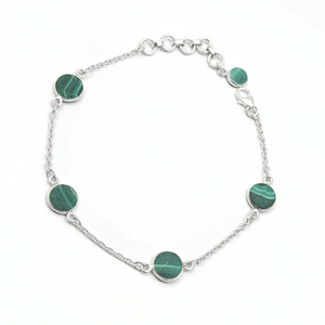 สร้อยข้อมือเงินสเตอริง925สำหรับผู้หญิงพร้อมอัญมณีมรกตธรรมชาติใน925โซ่เงินสเตอร์ลิงสำหรับเป็นของขวัญกำไลข้อมือ OEM - Product Image 3