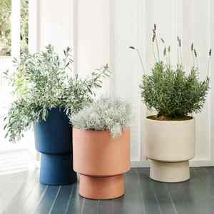 Hot Sale Custom <b>Terracotta</b> Ceramic Plant <b>Pot</b> Handmade High Quality Indoor/Outdoor Home Decor Planter Wholesale Price for Garden - Product Image 2