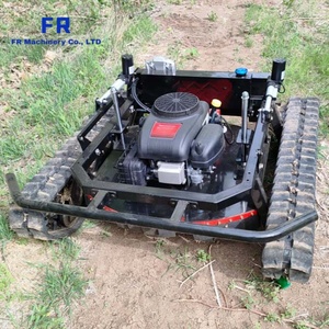 RCT800S Tosaerba Cingolato Industriale con Telecomando |   Taglio da 800 mm, 65 °   Pendenza, 680m RC - Product Image 4