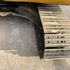 Mini-excavatrice sur chenilles Caterpillar 307E2, poids opérationnel de 7 tonnes, faible nombre d'heures, pompe hydraulique, moteur, boîte de vitesses, engrenages principaux, d'occasion - Product Image 4