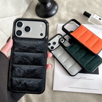 Étui de téléphone en fausse fourrure rembourré antichoc pour iPhone