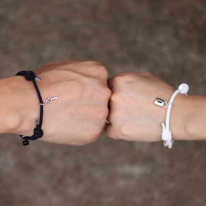 Gelang <span class=keywords><strong>Magnet</strong></span> Anti Alergi yang Dapat Disesuaikan, Gelang Anyaman dengan Gembok Hewan, Set Gelang Pasangan - Product Image 6