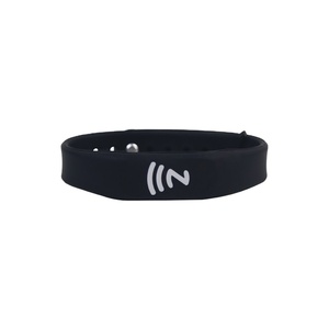 Bracelets connectés YTS personnalisables étanches avec logo, contrôle d'accès RFID/NFC – Meilleures ventes - Product Image 1