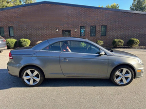 Voiture d'occasion Volkswagen Eos Executive SULEV 2012 à prix bas à vendre - Product Image 4