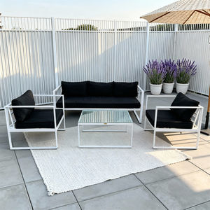 Ensemble de mobilier d'extérieur durable, construction robuste, options personnalisables, table pour usage commercial et résidentiel, durabilité accrue - Product Image 2