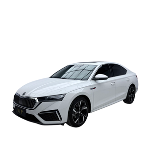 <span class=keywords><strong>Skoda</strong></span> <span class=keywords><strong>Octavia</strong></span> Pro TSI280 2021 d'occasion, berline turbo, boîte manuelle, conduite à gauche, sièges en cuir foncé, bien entretenue - Product Image 1