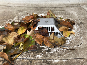 Sortie de drainage horizontale pour toit extérieur avec joint en caoutchouc pour éviter le reflux et les fuites, un accessoire de projet imperméable. - Product Image 4