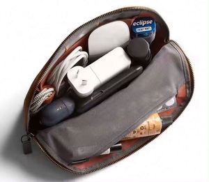 Échantillon Gratuit : Trousse de Rangement Compacte Personnalisée pour Accessoires Technologiques avec Fermeture Éclair - Product Image 2