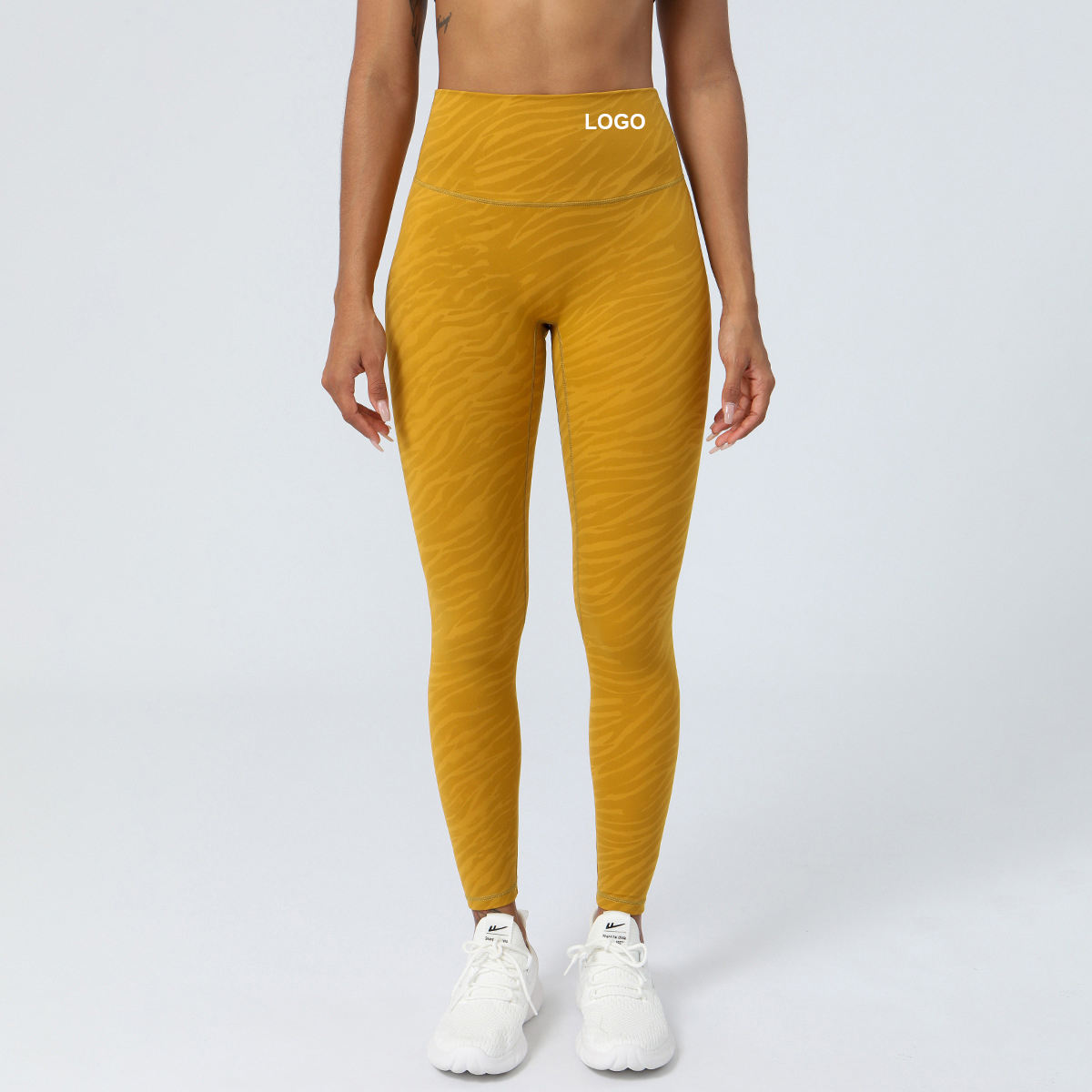 สีเหลือง