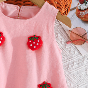 Robe d'été sans manches pour petites filles (6 mois-3 ans) avec jolie décoration fraise, antistatique et respirante, vêtements de fête pour bébés - Product Image 4