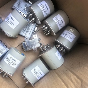 Commutateur multiport Keysight 87106B 20 GHz 24 VDC SP6T 16 broches testé - Product Image 4