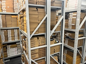 DS1813R-<span class=keywords><strong>10</strong></span> + T & R SOT23-3 Màn hình nút chuyển chip IC DS1813R-<span class=keywords><strong>10</strong></span> <span class=keywords><strong>ds1813</strong></span> - Product Image 3