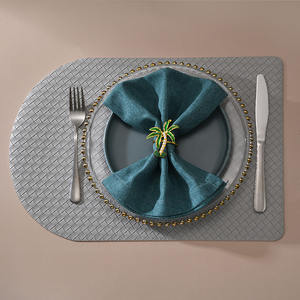 Neuankömmling: Hawaiian <span class=keywords><strong>Tropical</strong></span> Coconut Tree Servietten ringe-Pearl Green Artificial Plant Servietten halter für Hotel Tisch dekoration - Product Image 3