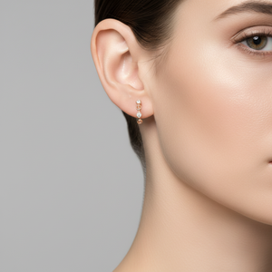 Mayorista Chino de Pendientes Minimalistas Hechos a Mano, Exquisitos, de Oro Rosa Sólido de 18K, Brillantes, con Diamantes Naturales Reales - Product Image 1