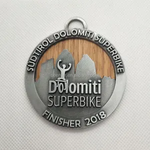 Metal and Wood Combined Custom Finisher Medal Zinc Alloy 3D Metal Award Commemorative Medal