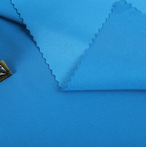 Tessuto di seta di latte spazzolato elastico Premium 135gsm per cuscini e indumenti copridivano - Product Image 2