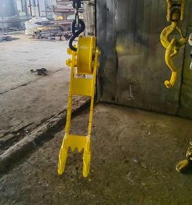 Pince hydraulique personnalisée Q355B de 16 à 25 tonnes pour la préhension de blocs de béton dans les projets d'infrastructure moyenne, FOB Qingdao - Product Image 4