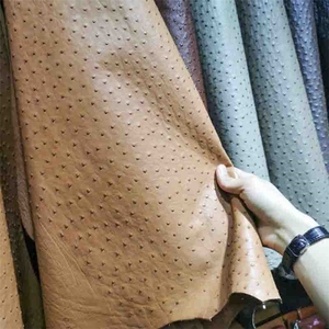 Scarti e ritagli in vera <span class=keywords><strong>pelle</strong></span> di struzzo resti rifiuti zero orig - Product Image 2
