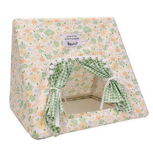 Caseta <span class=keywords><strong>de</strong></span> tela triangular sin base con estampado floral para conejos y cobayas, ideal para el verano - Product Image 1